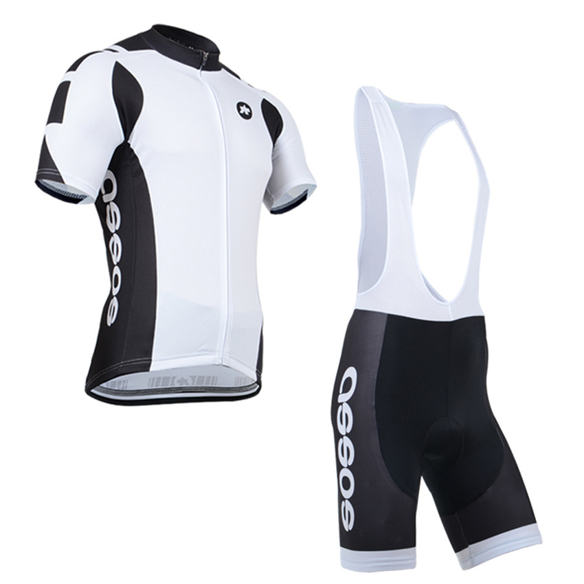 Vêtements assos - Soldes en image