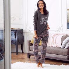 Blanche porte pyjama