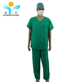 Pyjama jetable hopital