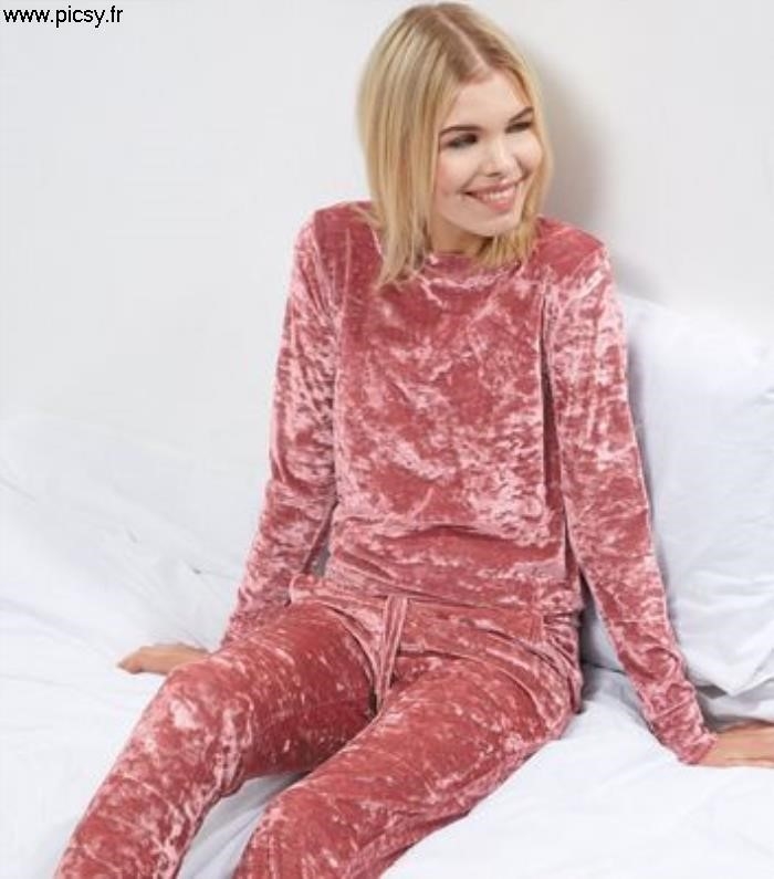 Pyjama femme velours ras
