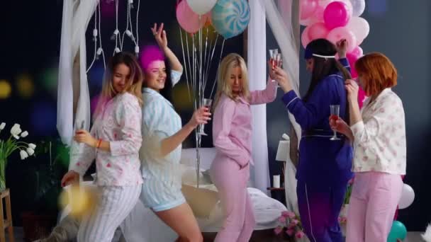 Pyjama groupe