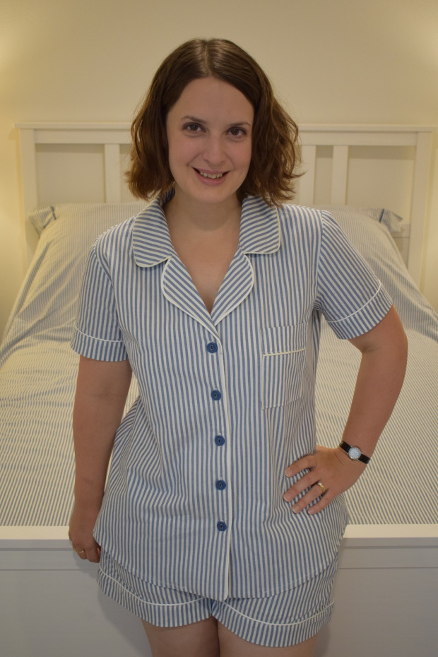 Spanking pyjama